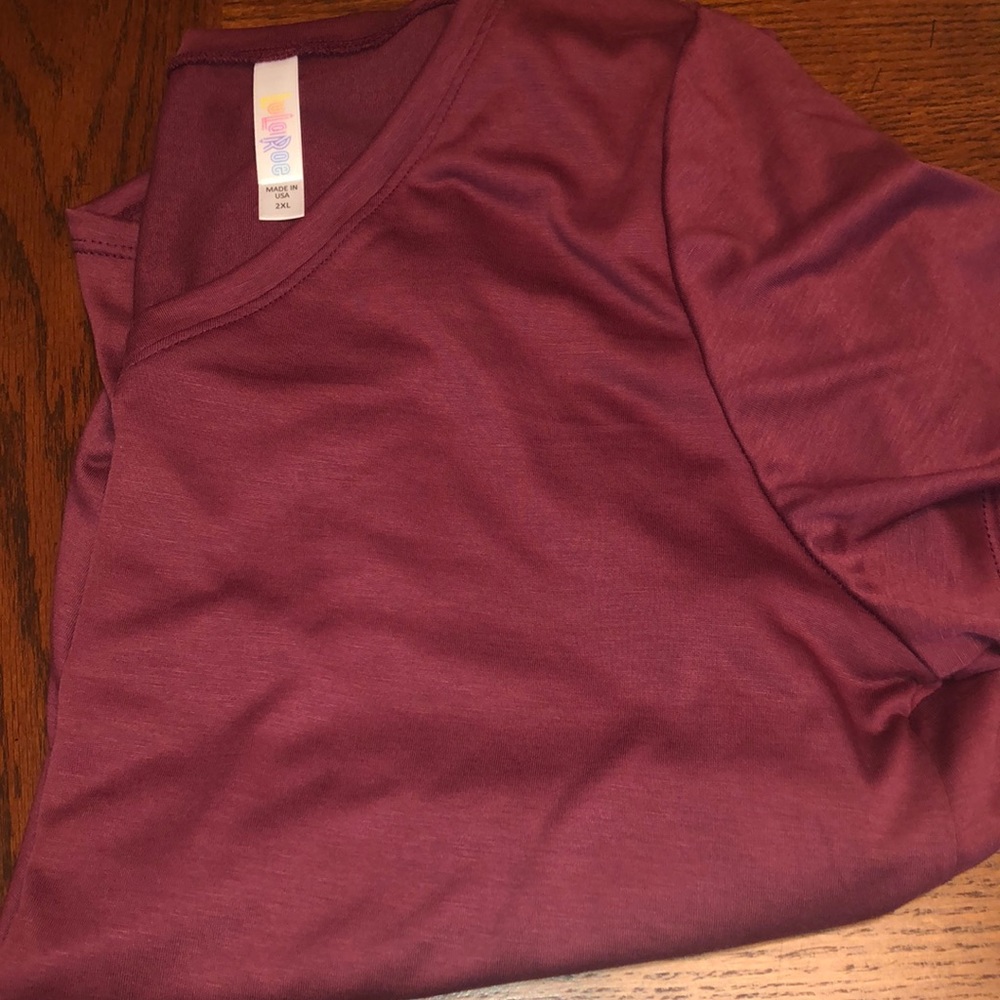 LLR Christy tee